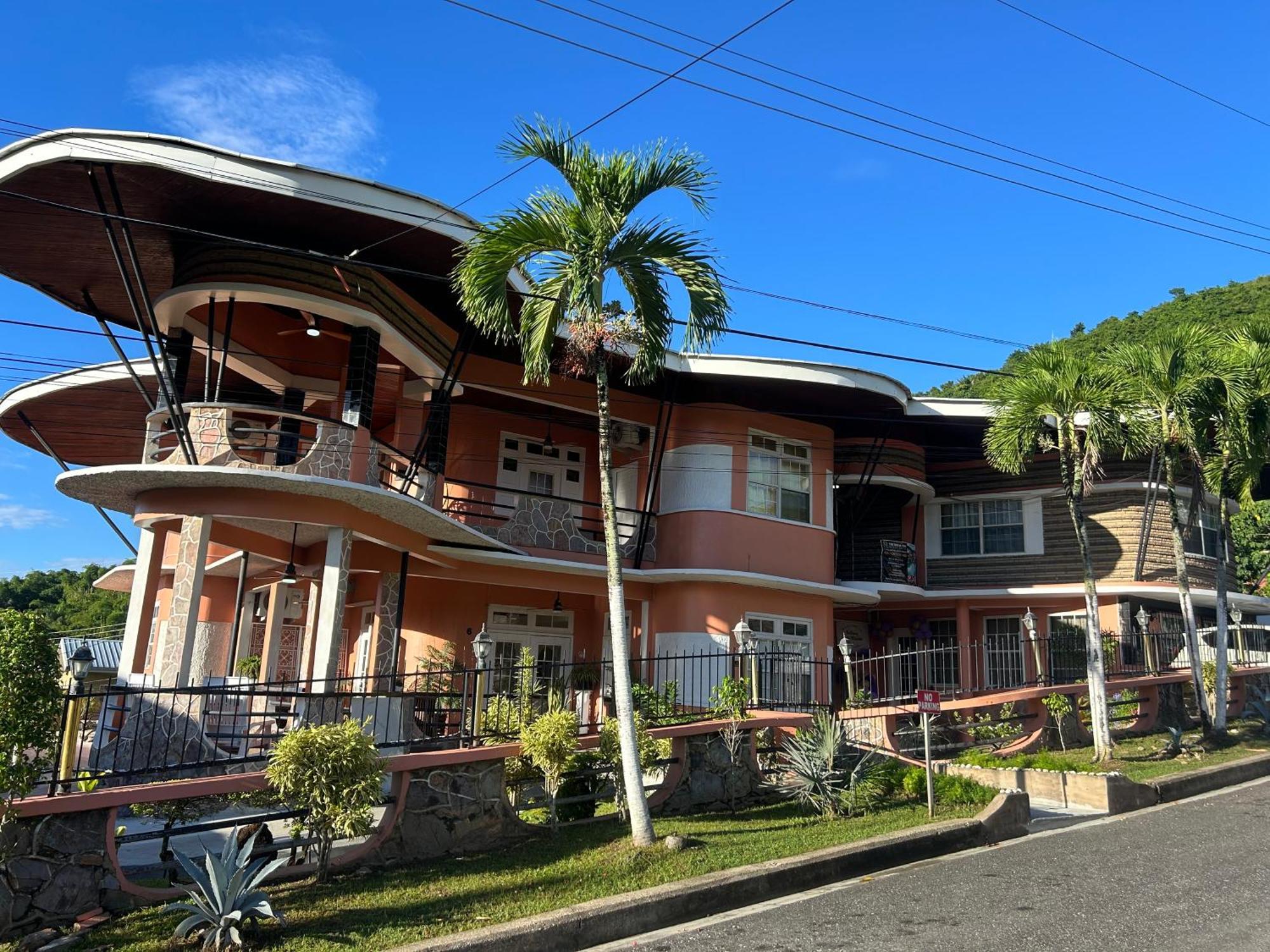 The Royal Nest Trinidad Bed & Breakfast Diego Martin Exterior photo